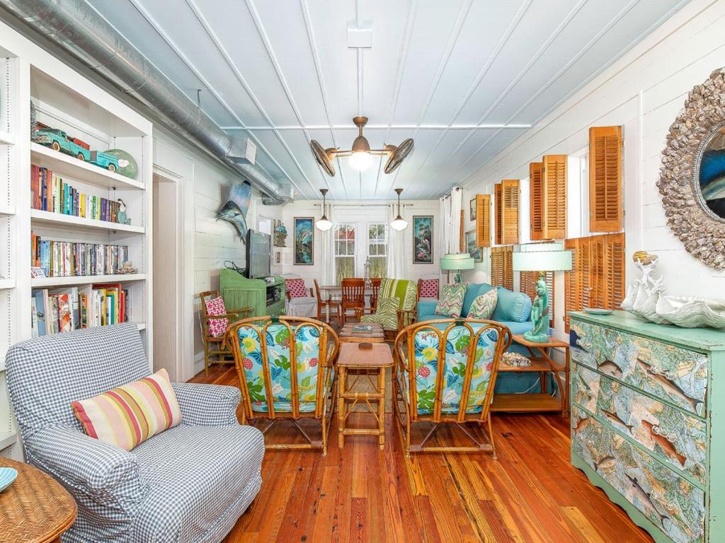 Breeze Inn Tybee Island Exteriör bild